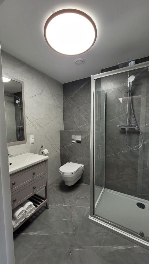 Karniewo Hotel & Restauracja Wroblewscy מראה חיצוני תמונה